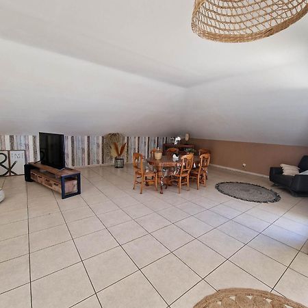 Appartement Villa Sur Le Toit, Vue Mer Saint-Gilles-les Bains Eksteriør bilde